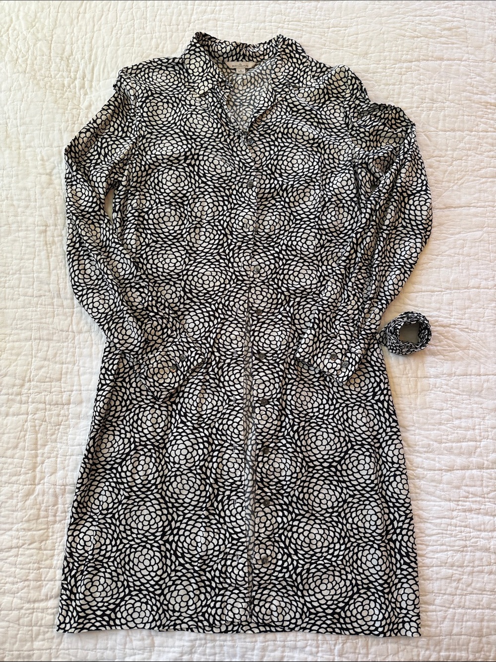LL Bean Signature Black and White Long Sleeve Shirt Dress with Matching Belt